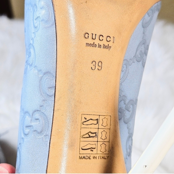 Gucci Monogram Leather Light Blue Gray Stillettos Heels Peep Toe Size 39 (8.5?) - Picture 5 of 6